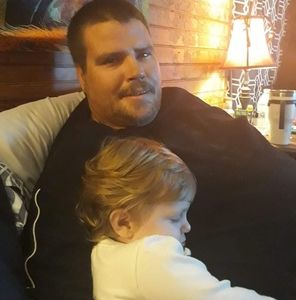 Meet your Posher, Casey